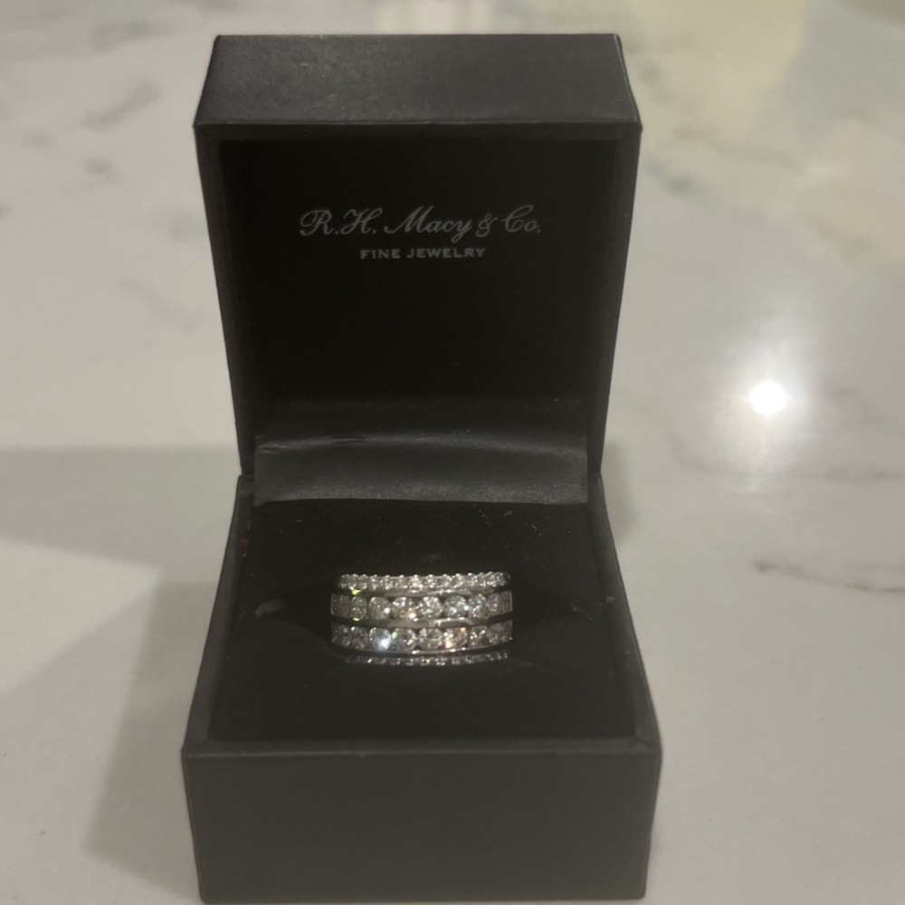 Cocktail Ring - Picture 3 of 3